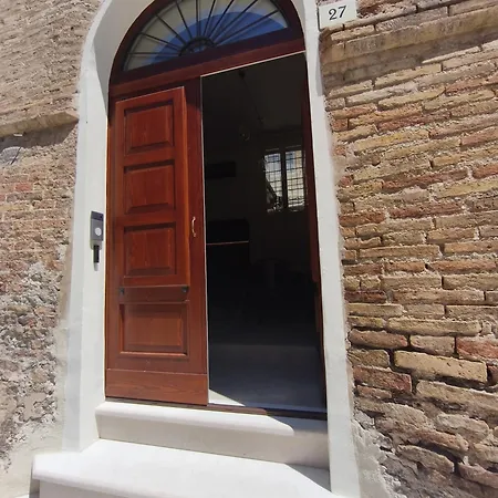 Διαμέρισμα Loft Pisacane 27 - Mare E Centro A Piedi Σενιγκάλια